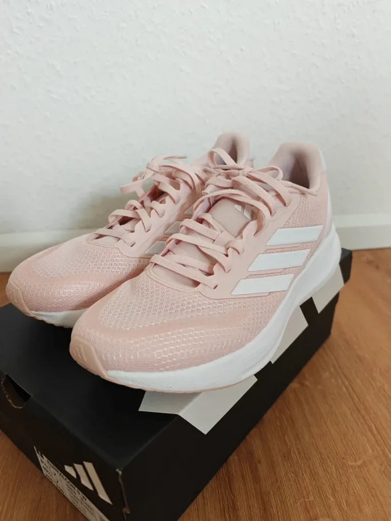 Used Adidas Runfalcon 5 bike — image 2 of 9