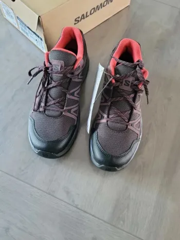 Salomon Barrakee Running Shoes d'occasion