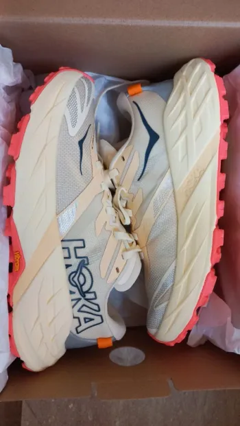 Used Hoka Speedgoat 7 Running Shoes