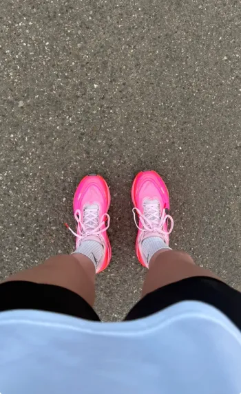 Used Nike Vomero Plus Running Shoes