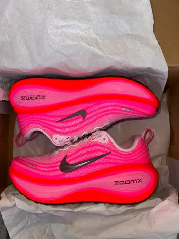 Used Nike Vomero Plus 2025 Running Shoes