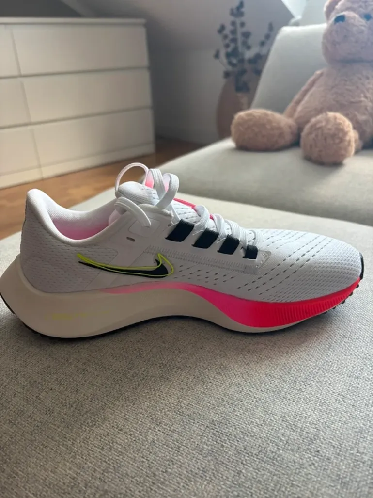 Used Nike Laufschuhe bike — image 3 of 7