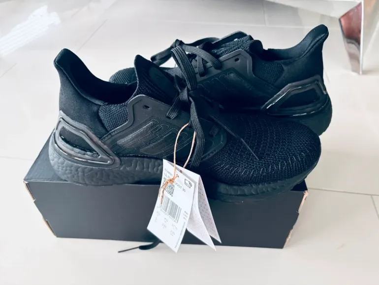 Used Adidas Ultraboost 20 bike — image 4 of 6