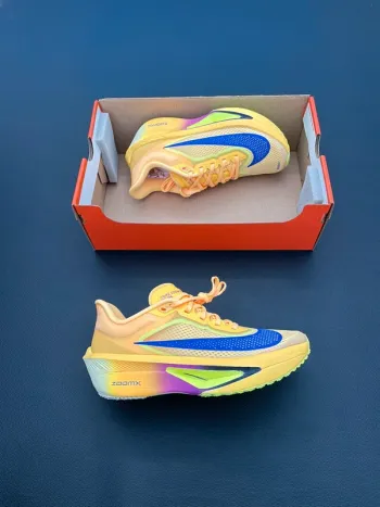 Used Nike Zoom Fly 6 Running Shoes