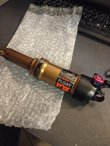 Używany Fox Float Factory EVOL LV bike — zdjęcie 9 z 10