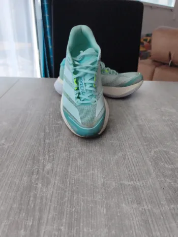 Used Adidas Boston 13 Running Shoes