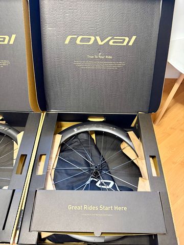 Brugt Roval Rapide CLX Sprint Wheelset 2026 bike — billede 9 af 11