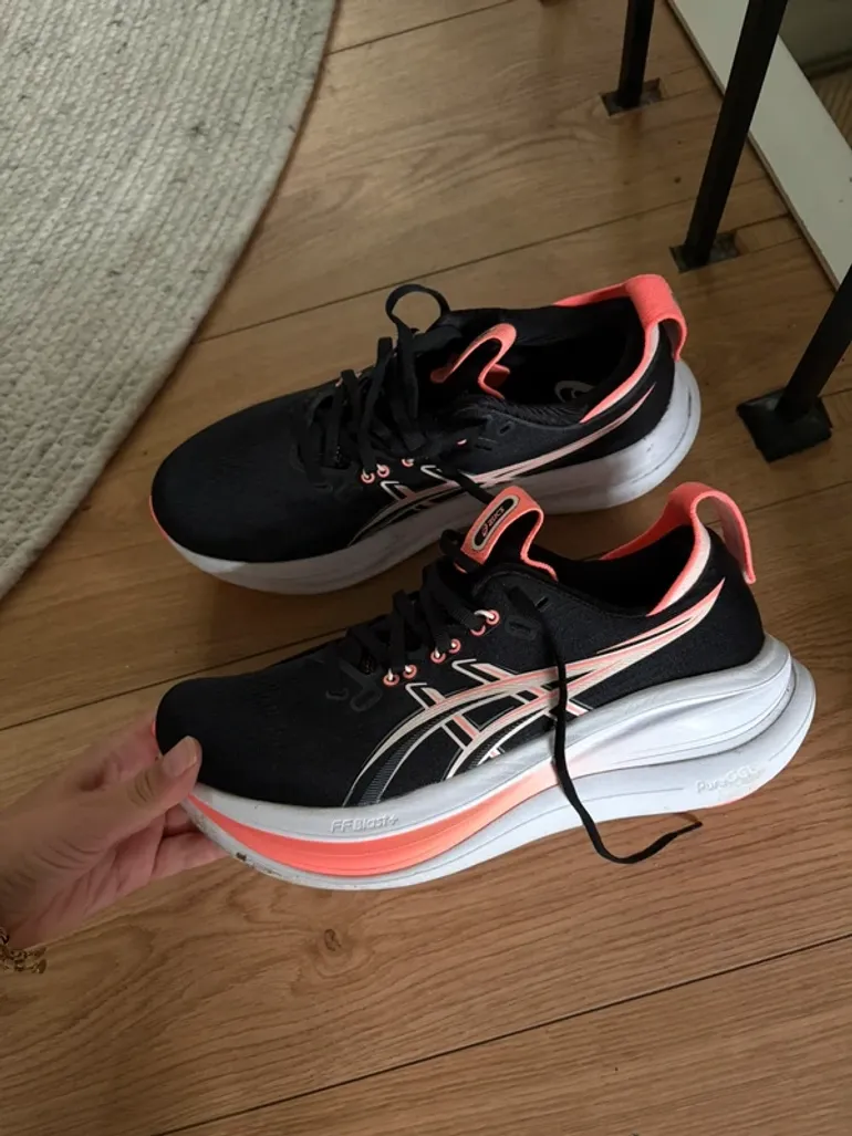 Gebrauchtes Asics Gel Nimbus 28 bike — Bild 7 von 9