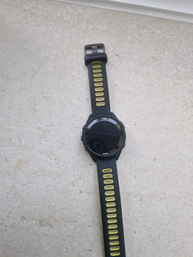 Garmin Forerunner 265s bike d'occasion — image 4 sur 5