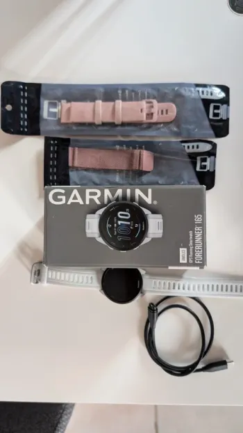 Tweedehands Garmin Forerunner 165 Electronics
