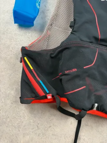 Used Salomon Gilet de running bike — image 10 of 12
