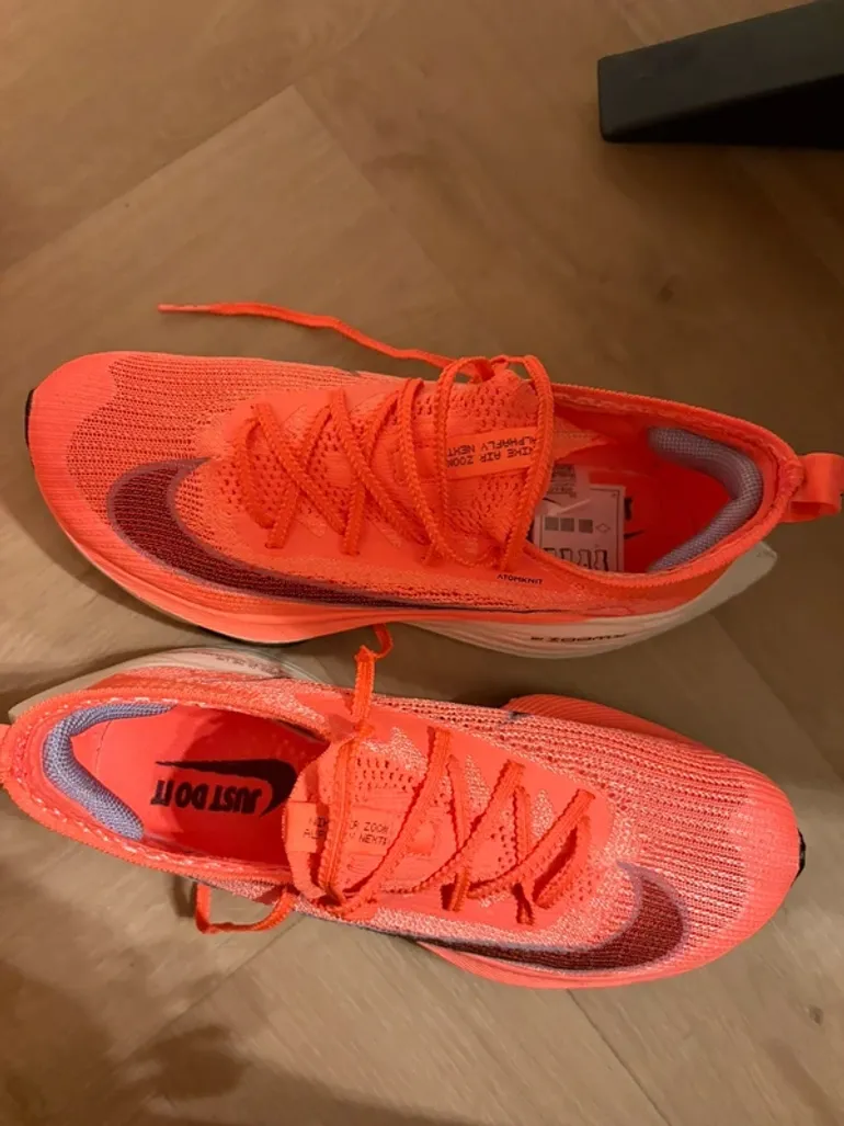 Nike Alphafly 6 bike d'occasion — image 4 sur 4