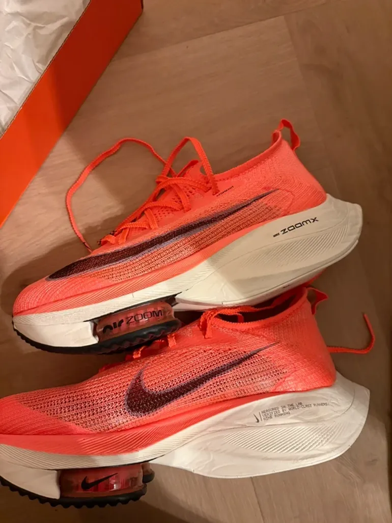 Nike Alphafly 6 bike d'occasion — image 3 sur 4