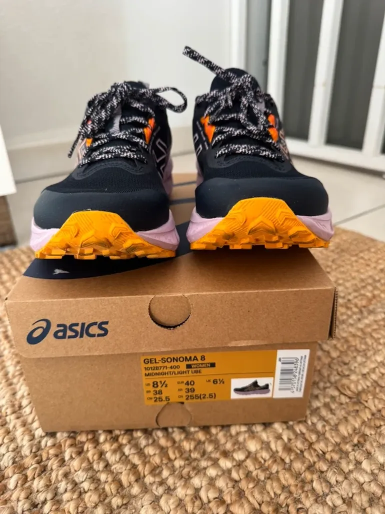 Used Asics Gel-Sonoma 8 bike — image 4 of 9