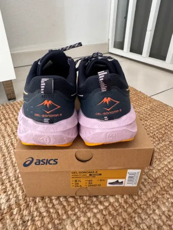 Used Asics Gel-Sonoma 8 bike — image 6 of 9
