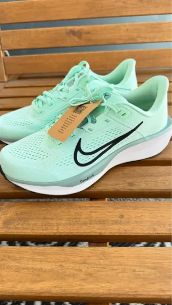 Tweedehands Nike Quest 6 bike — afbeelding 2 van 10