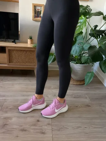 Gebrauchtes Nike Revolution 7 Running Shoes