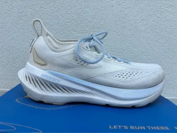 Used Garmin Glycerin 23 Running Shoes