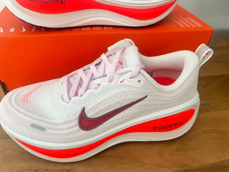 Käytetty Nike Vomero Plus bike — kuva 27 / 36