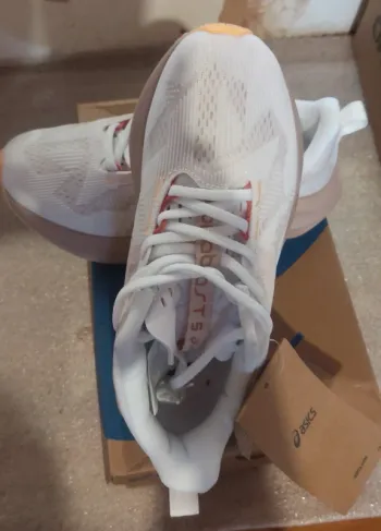 Used Orange ASICS Femme Blanc/Rose Running Shoes bike — image 3 of 6