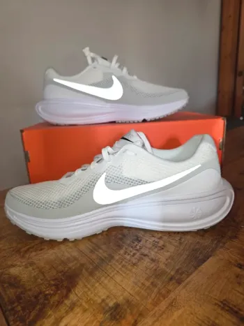 Gebrauchtes Nike Revolution 8 bike — Bild 4 von 6