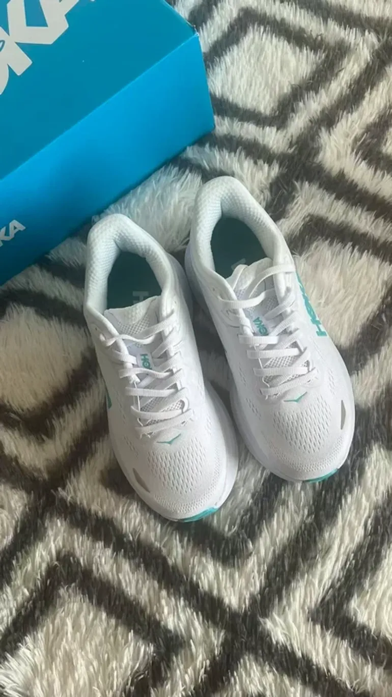 Hoka Laufschuhe bike d'occasion — image 3 sur 6