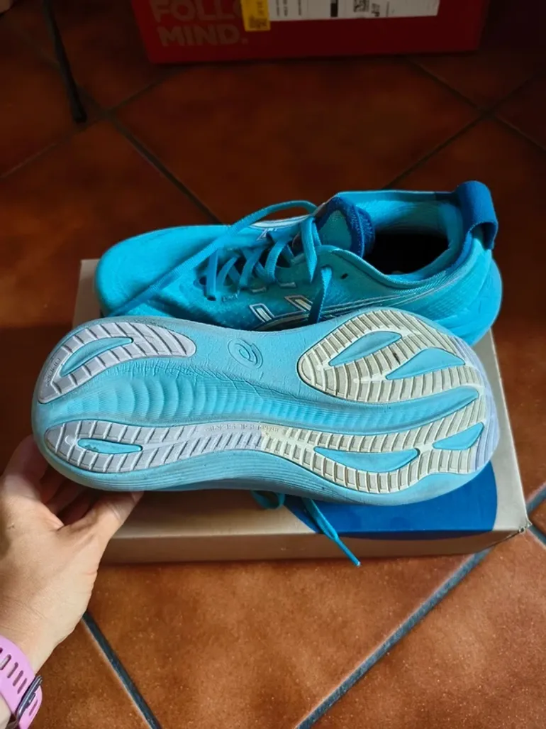 Used Asics Gel Nimbus 27 bike — image 5 of 8