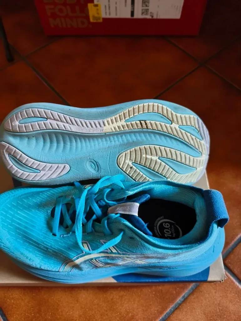 Used Asics Gel Nimbus 27 bike — image 6 of 8