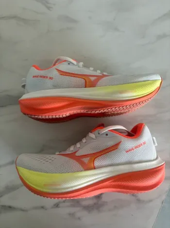 Brooks Wave Rider 30 Running Shoes de segunda mano