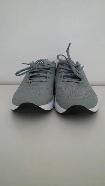 Tweedehands Ideal Nike Sneaker Gr. 38 bike — afbeelding 5 van 7
