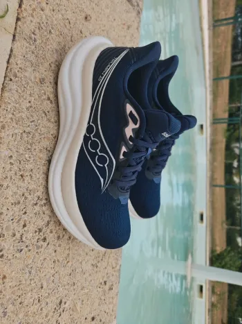 Použité Saucony Triumph 23 Running Shoes