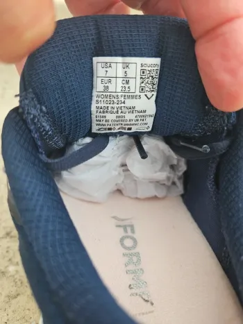 Used Saucony Triumph 23 bike — image 12 of 12
