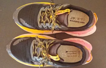 Used New Balance Fresh Foam X Trail More V3 bike — image 5 of 9