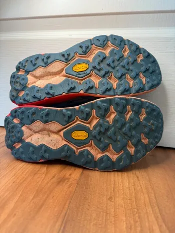 Hoka Speedgoat 5 bike usato — immagine 6 di 7
