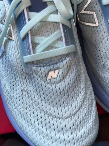 New Balance 1080 V15 bike d'occasion — image 7 sur 9