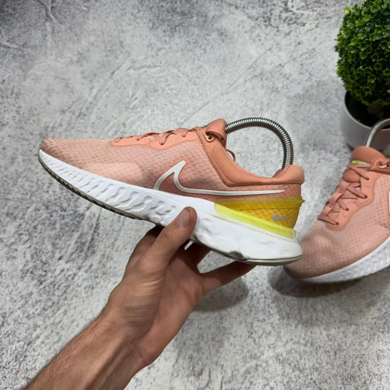 Nike React bike usato — immagine 6 di 15