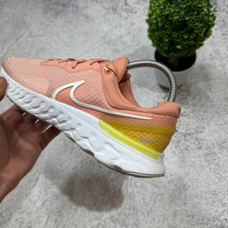 Nike React bike usato — immagine 10 di 15