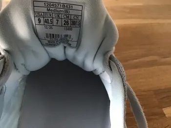 Used Brooks Ghost Max bike — image 3 of 7