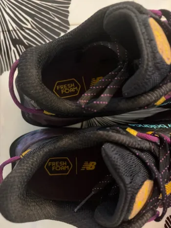 New Balance Freshfoam Garoé bike usato — immagine 9 di 10