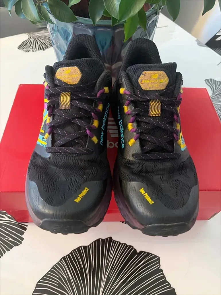 New Balance Freshfoam Garoé bike usato — immagine 2 di 10