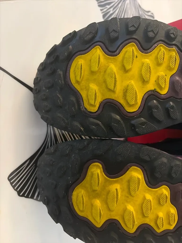 New Balance Freshfoam Garoé bike usato — immagine 8 di 10