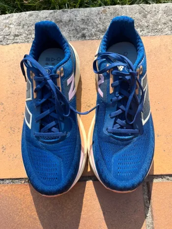 New Balance Fresh Foam X 1080 V14 Running Shoes d'occasion