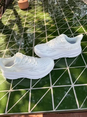 Hoka Clifton 9 bike d'occasion — image 5 sur 7