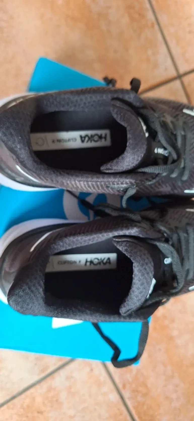 Hoka Clifton 9 bike d'occasion — image 4 sur 7