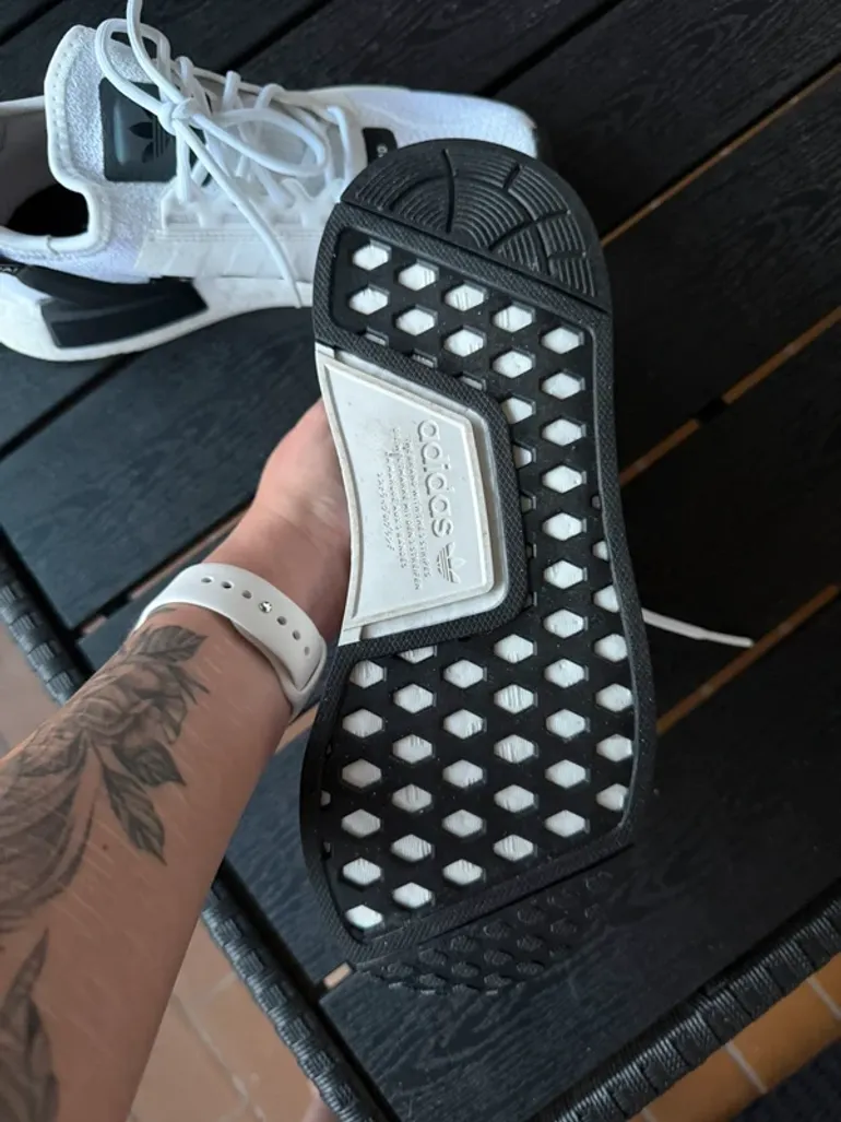 Gebrauchtes Adidas NMD R1 V2 bike — Bild 5 von 5