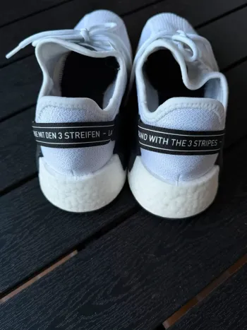 Gebrauchtes Adidas NMD R1 V2 bike — Bild 2 von 5