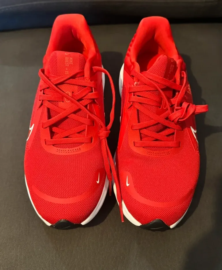 Nike Quest 5 bike d'occasion — image 4 sur 9