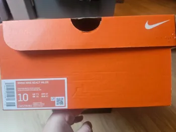 Used Orange Nike React Miler bike — image 7 of 7