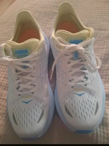 Hoka Sneakers Running Shoes usato