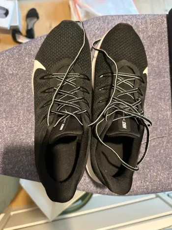 Used Nike loopschoenen bike — image 2 of 4